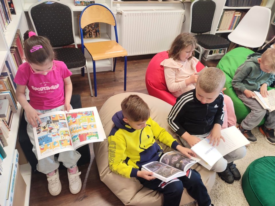 Miniaturka artykułu Lekcja biblioteczna z maluszkami (14.V)