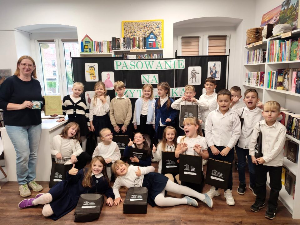 Miniaturka artykułu Pasowanie na Czytelnika: biblioteka Przedmoście (22.10)
