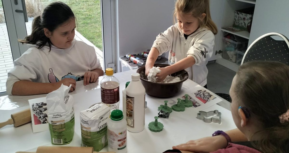 Miniaturka artykułu Wytwórnia porcelany uruchomiona w Turowie! – 10.03