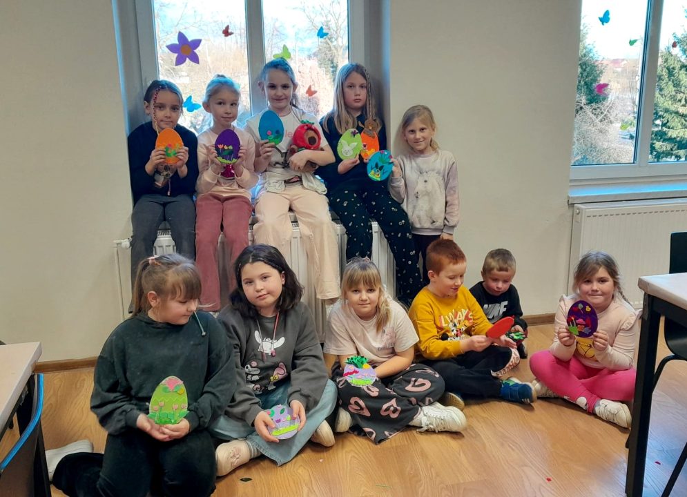 Miniaturka artykułu Szycie filcowych ozdób w świetlicy w Serbach – 17.03